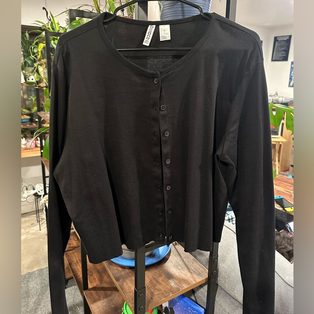 Cropped Black Sweater